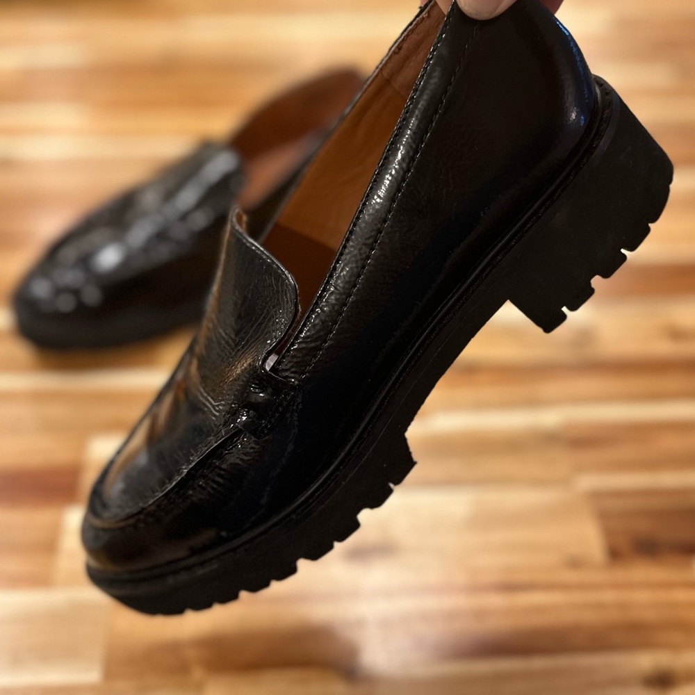 Franco Sarto Black Patent Leather Lug Sole Loafer 7.5m Slip On Shoe
